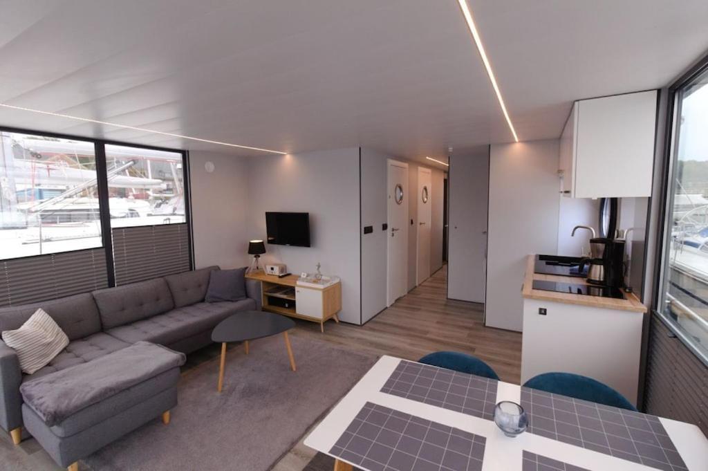 Hausboot Fjord Meeresbrise Mit Dachterrasse In Flensburg Buitenkant foto