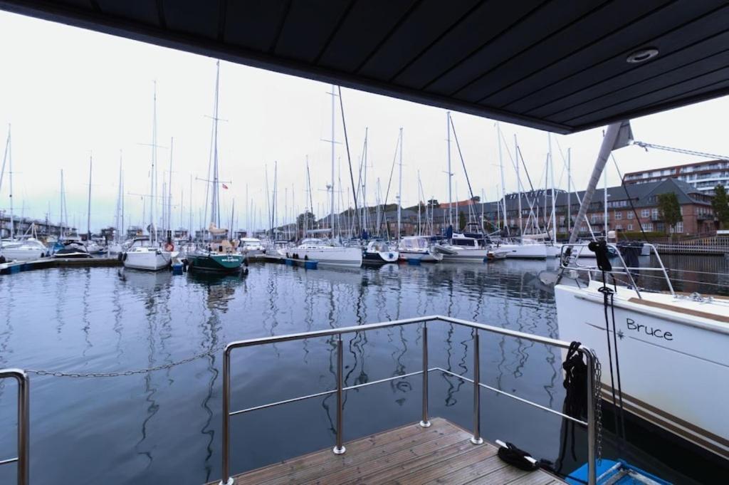 Hausboot Fjord Meeresbrise Mit Dachterrasse In Flensburg Buitenkant foto